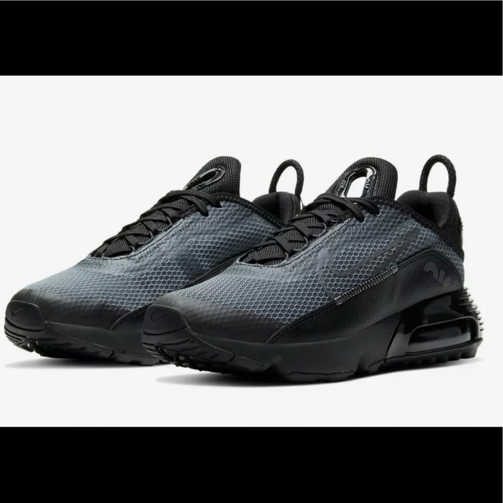 Nike Air Max 2090 Running Shoes Black / Grey CJ4066-001 Youth's 7Y / Women's 8.5